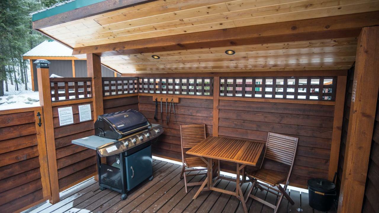 Cedar House Restaurant&chalets * Golden