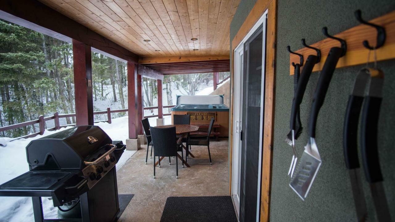 Cedar House Restaurant&chalets Lodge Golden