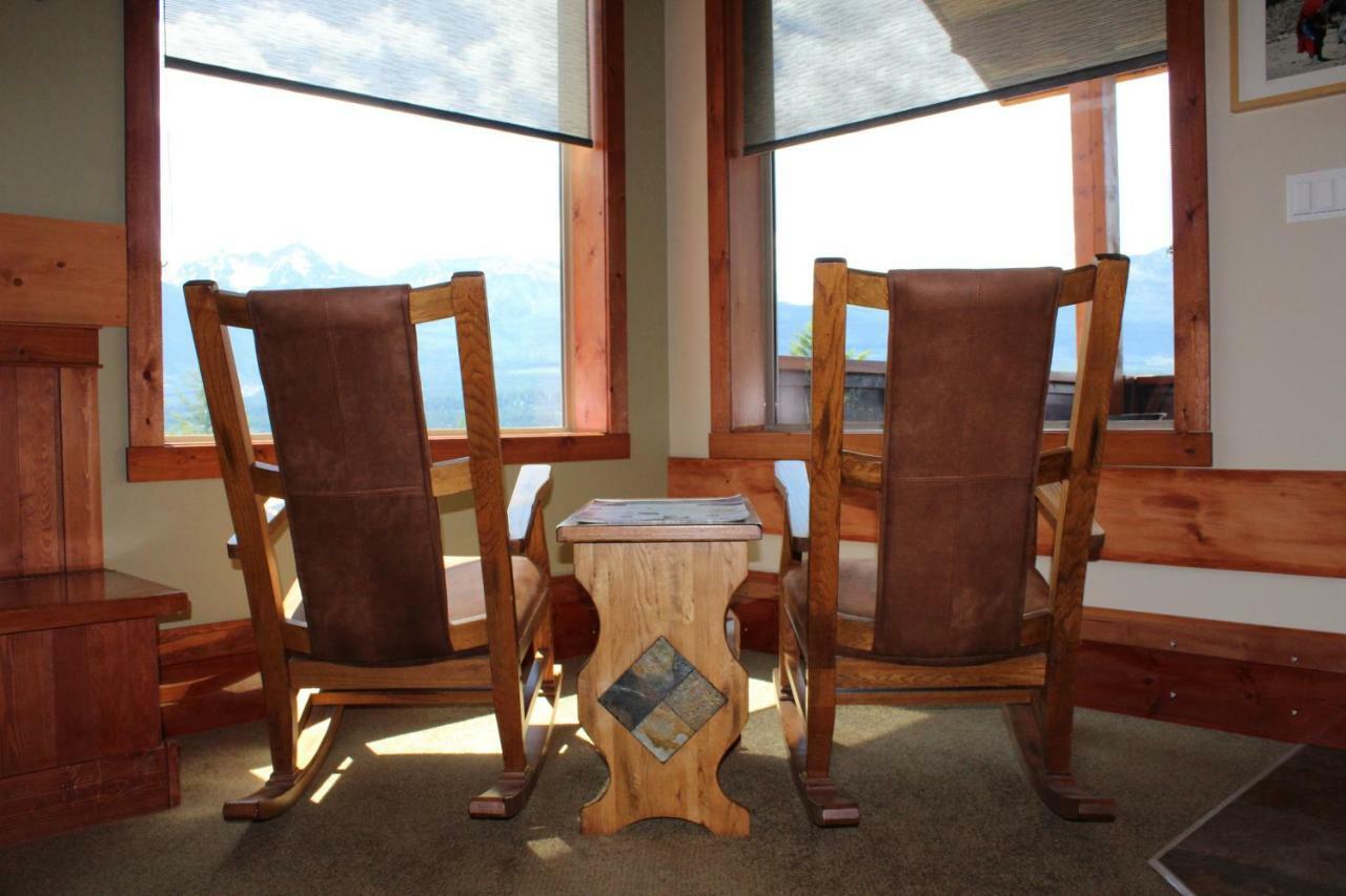 Cedar House Restaurant&chalets *