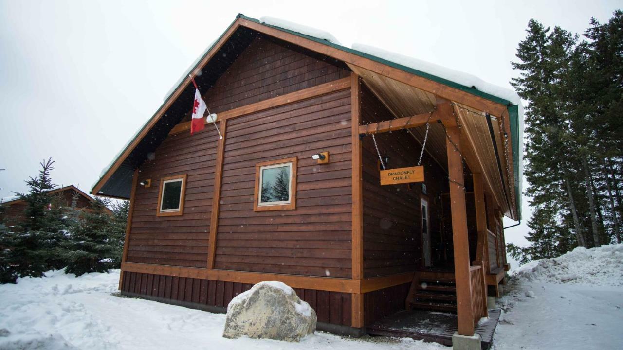Lodge Cedar House Restaurant & Chalets Golden