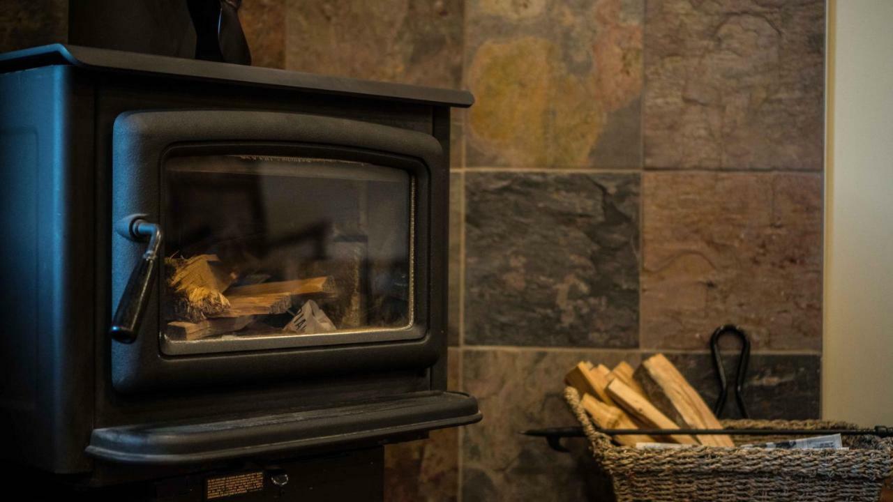 Cedar House Restaurant&chalets Lodge Golden